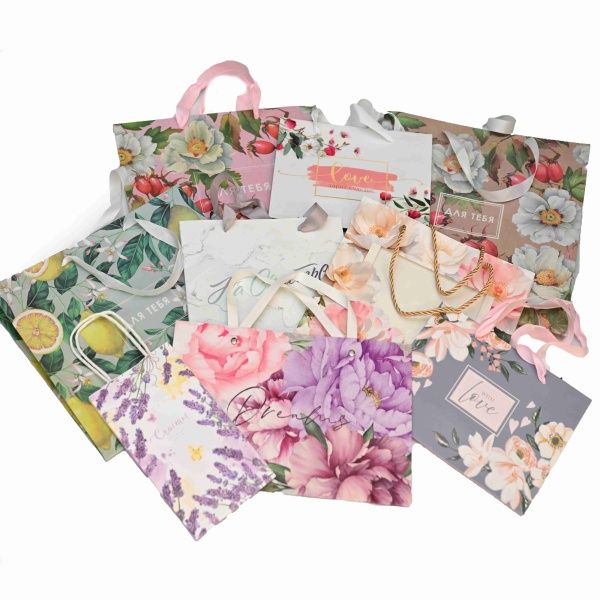 Фото Пакет праздничный средний от магазина FedyaDich.ru